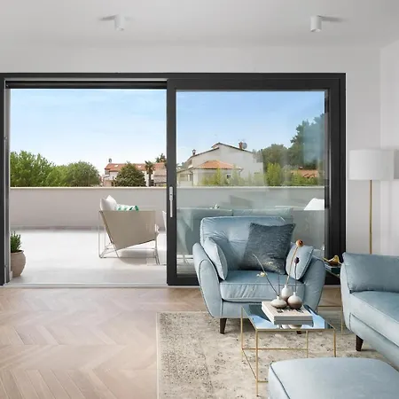 Veneta Penthouse Apartment Porec